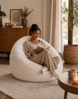 Pouf velours écru